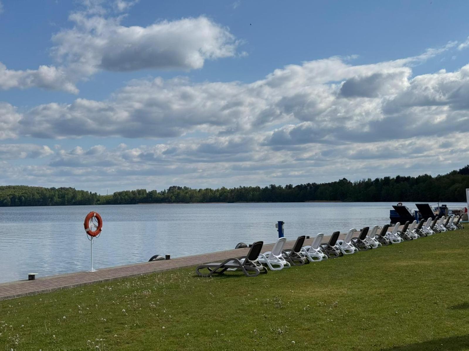 Domek Na Wodzie - Houseboat -Sauna, Taras Na Dachu, Dwie Sypialnie Mikołajki エクステリア 写真