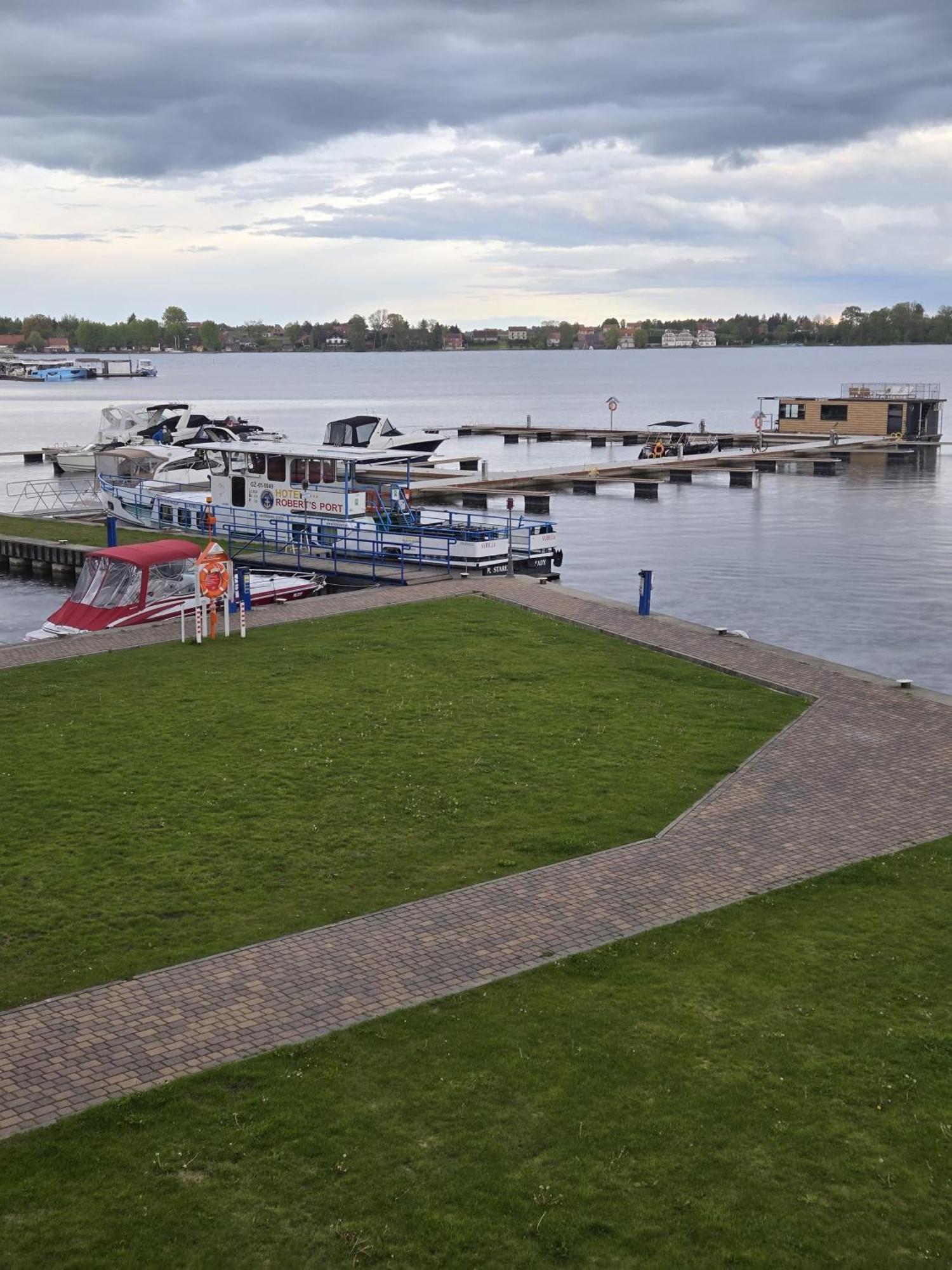 Domek Na Wodzie - Houseboat -Sauna, Taras Na Dachu, Dwie Sypialnie Mikołajki エクステリア 写真