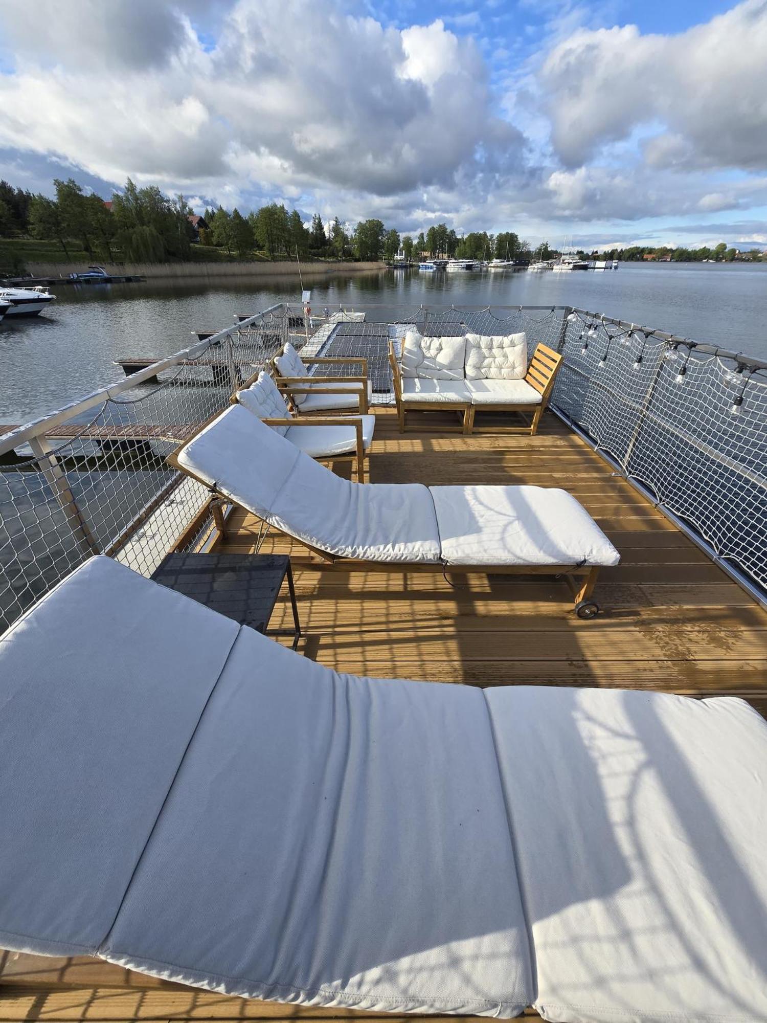 Domek Na Wodzie - Houseboat -Sauna, Taras Na Dachu, Dwie Sypialnie Mikołajki エクステリア 写真